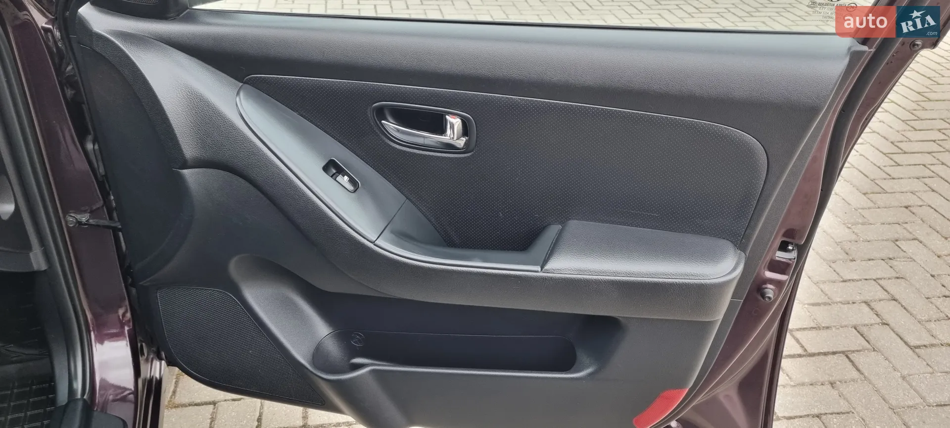 2010 Hyundai Elantra - мініатюра 41