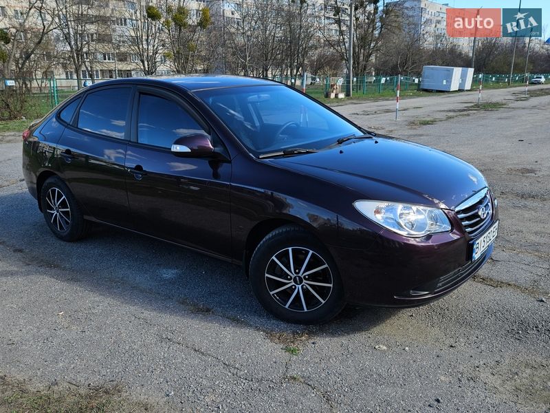 Седан Hyundai Elantra 2010 в Харькове