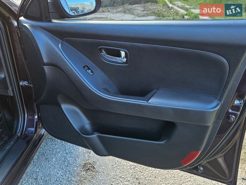 Седан Hyundai Elantra 2010 в Харькове