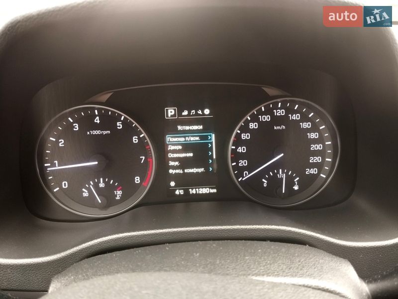 Седан Hyundai Elantra 2016 в Киеве