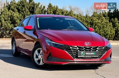 Седан Hyundai Elantra 2021 в Киеве