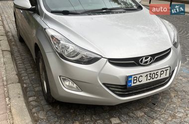 Седан Hyundai Elantra 2012 в Львові