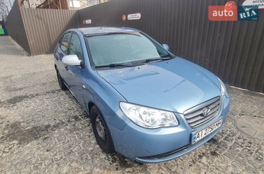 Седан Hyundai Elantra 2007 в Софиевской Борщаговке