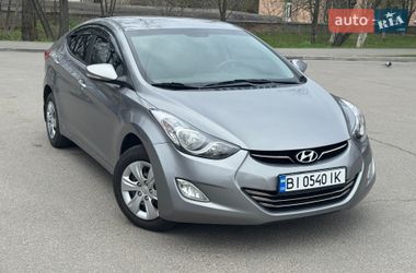 Седан Hyundai Elantra 2011 в Полтаві