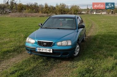 Хэтчбек Hyundai Elantra 2003 в Радомышле