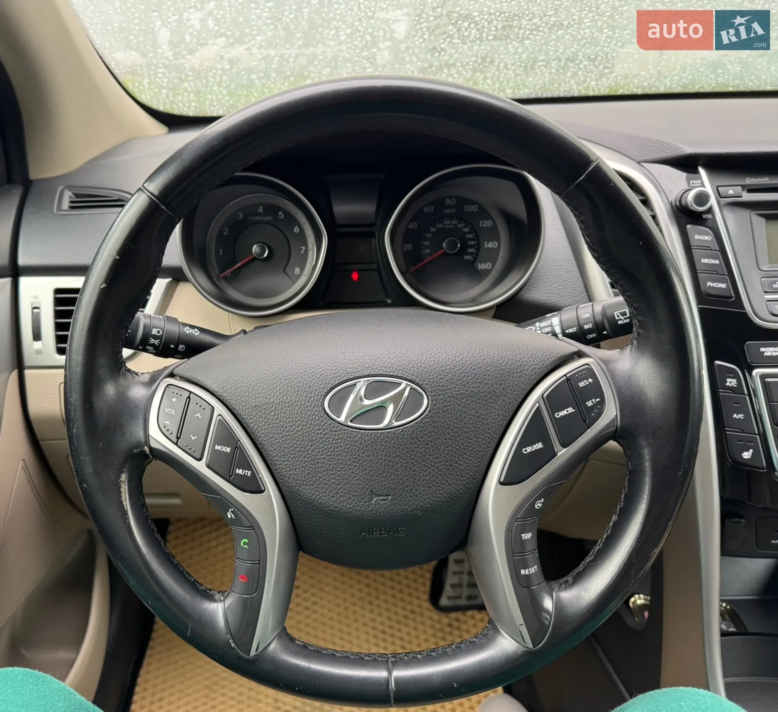 2013 Hyundai Elantra - мініатюра 17