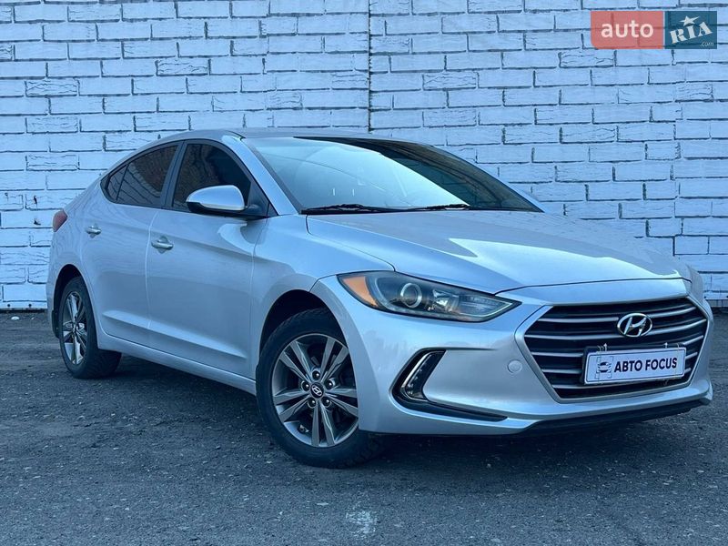 Hyundai Elantra 2016