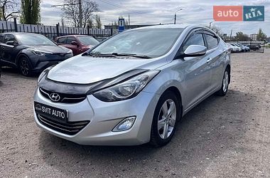 Седан Hyundai Elantra 2012 в Николаеве