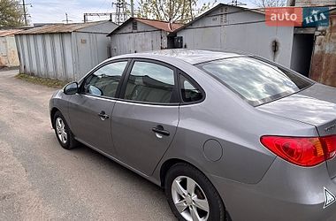 Седан Hyundai Elantra 2011 в Киеве