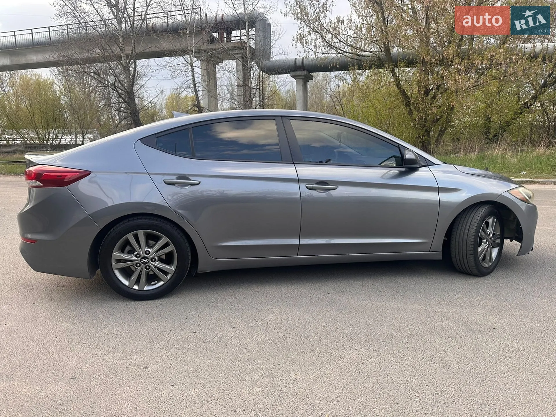 2018 Hyundai Elantra - мініатюра 11