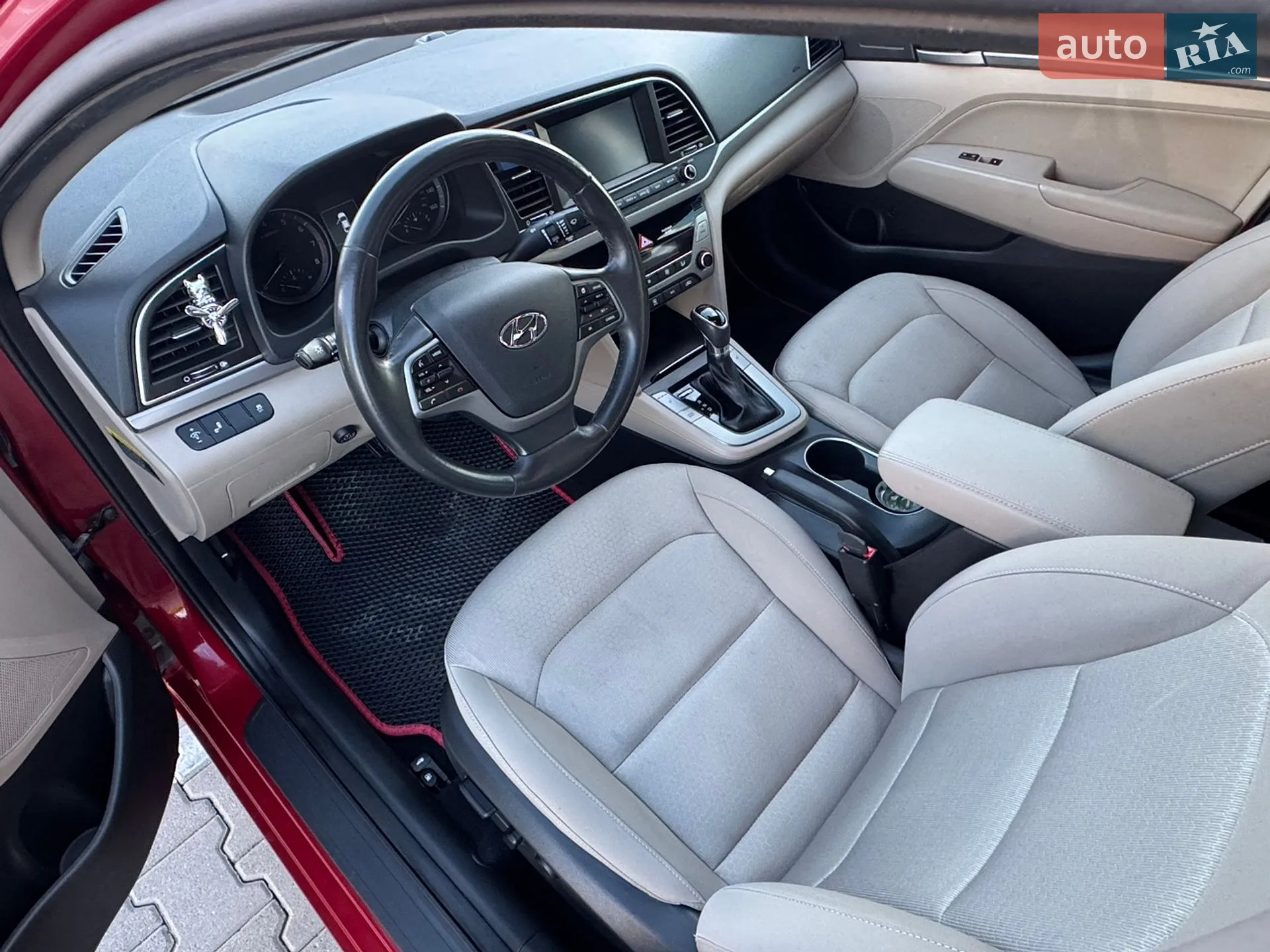 2016 Hyundai Elantra - мініатюра 14