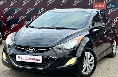 Седан Hyundai Elantra 2012 в Сумах