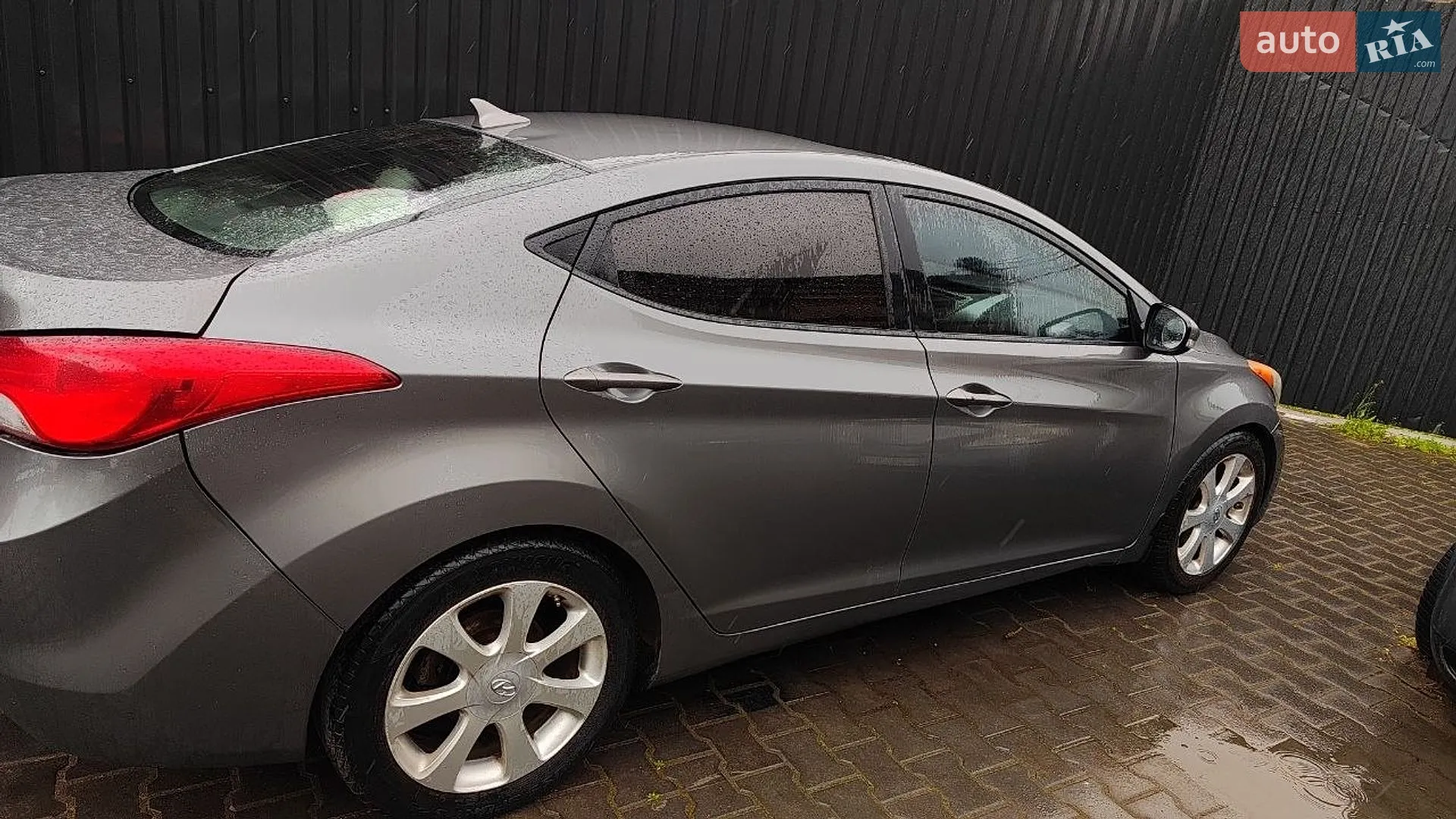 2013 Hyundai Elantra - мініатюра 11