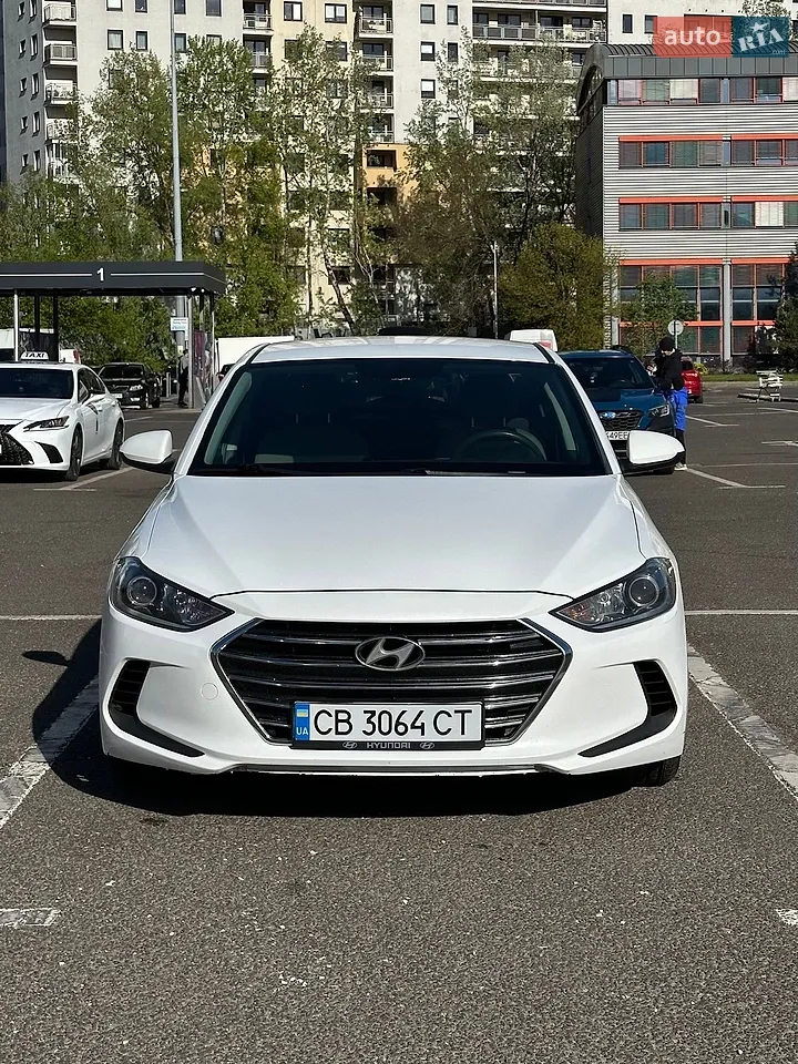 2016 Hyundai Elantra - мініатюра 17