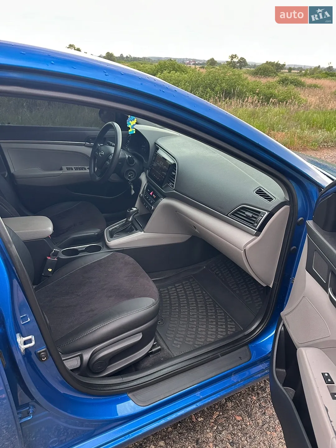 2017 Hyundai Elantra - мініатюра 7