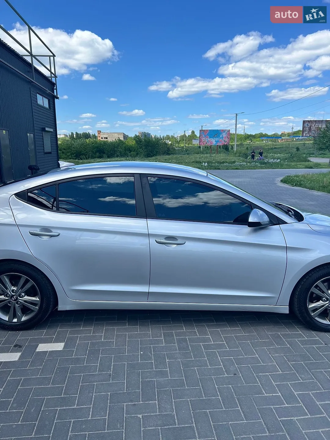 2018 Hyundai Elantra - мініатюра 8