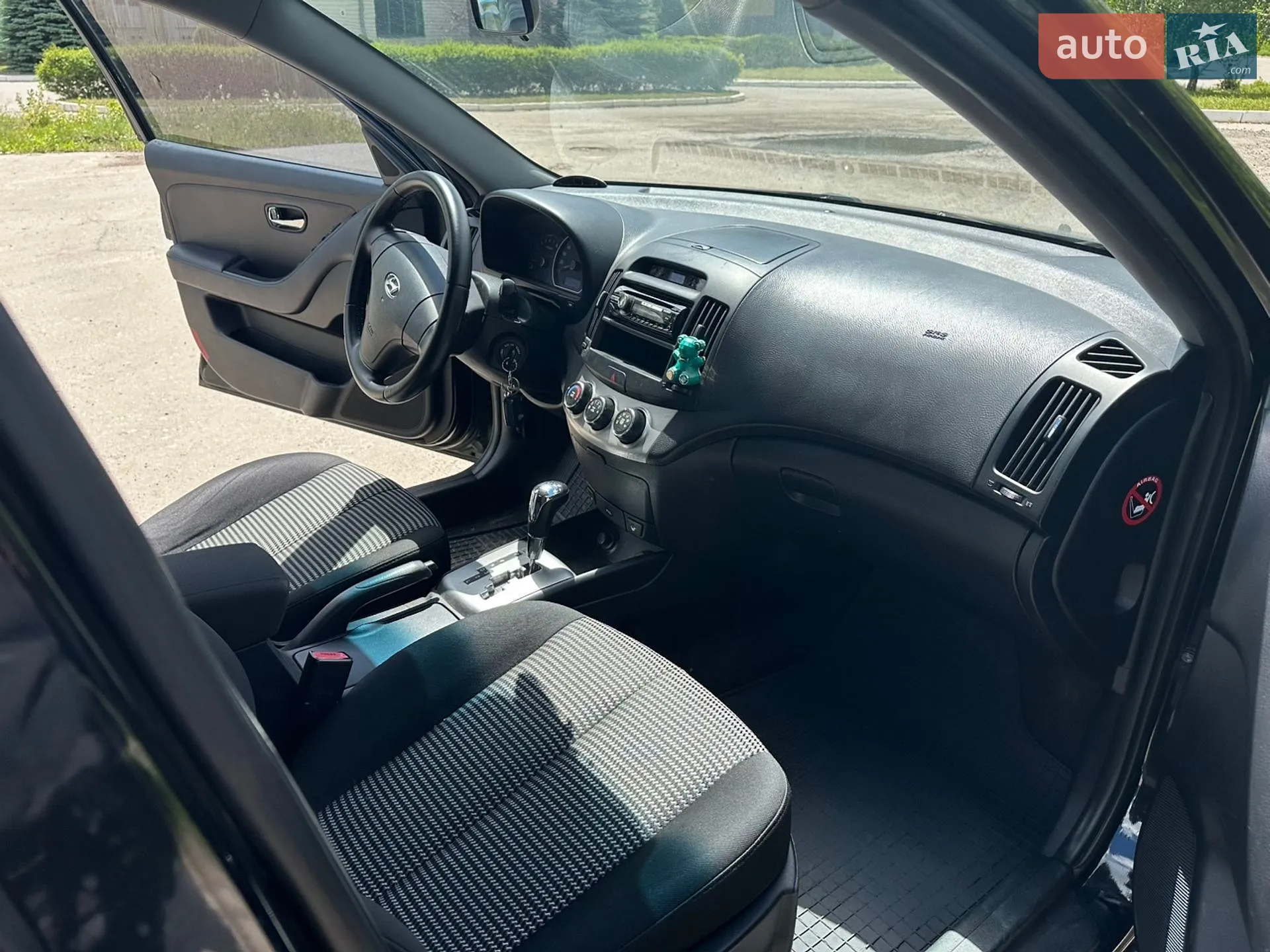 2010 Hyundai Elantra - мініатюра 7