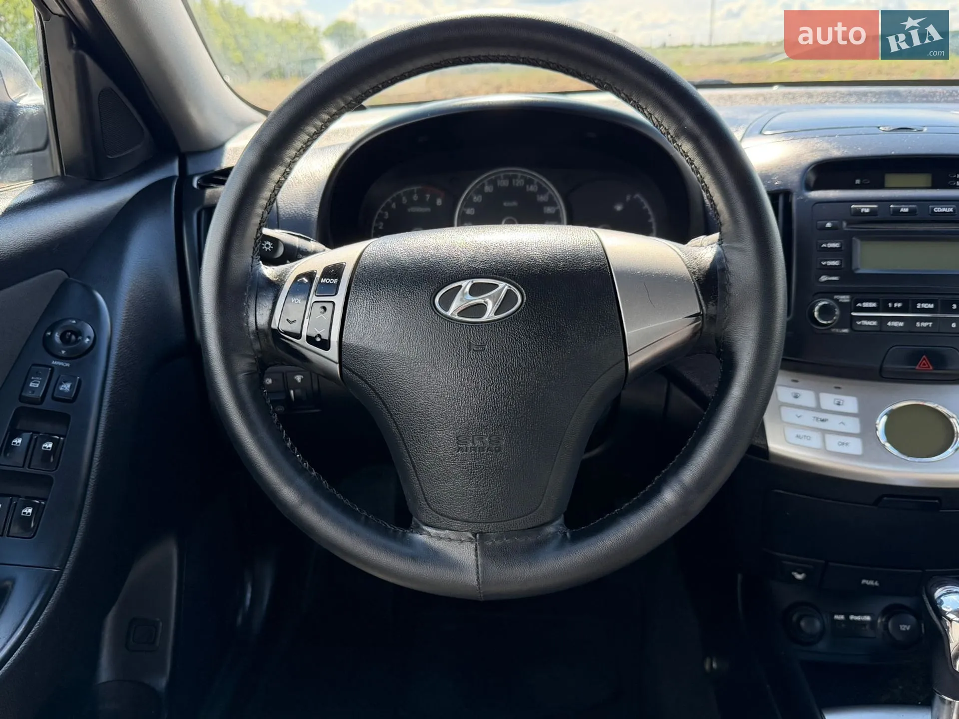2010 Hyundai Elantra - мініатюра 19