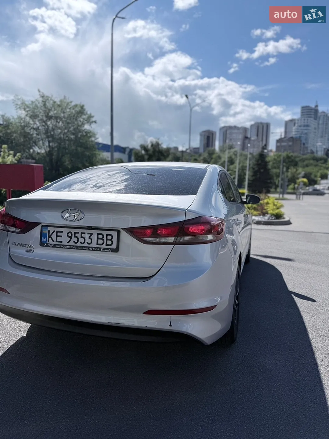 2017 Hyundai Elantra - мініатюра 8