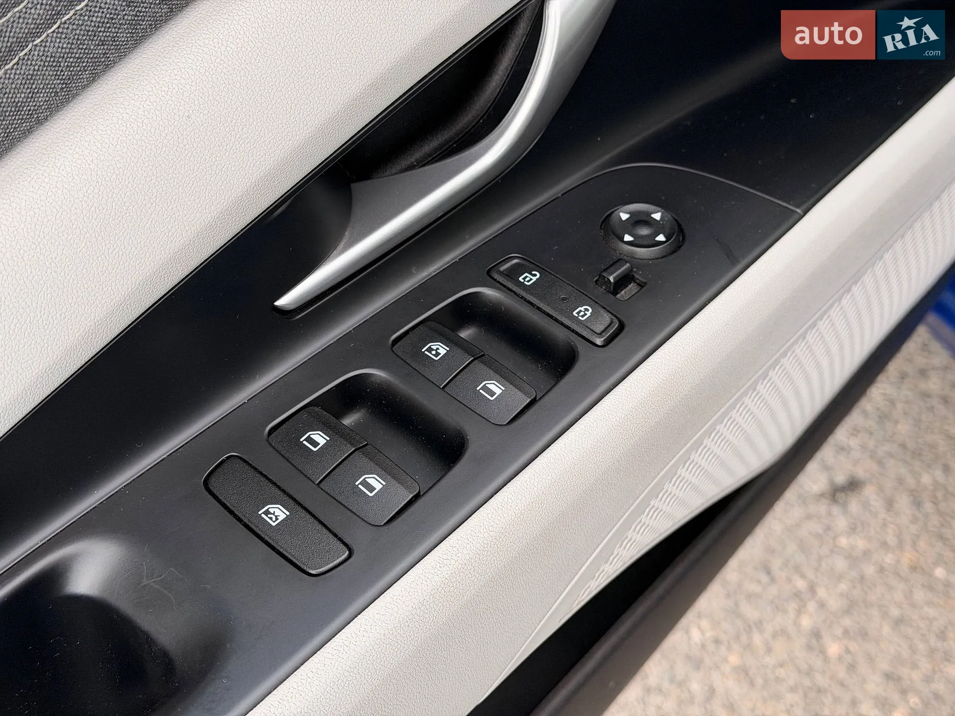 2020 Hyundai Elantra - мініатюра 44