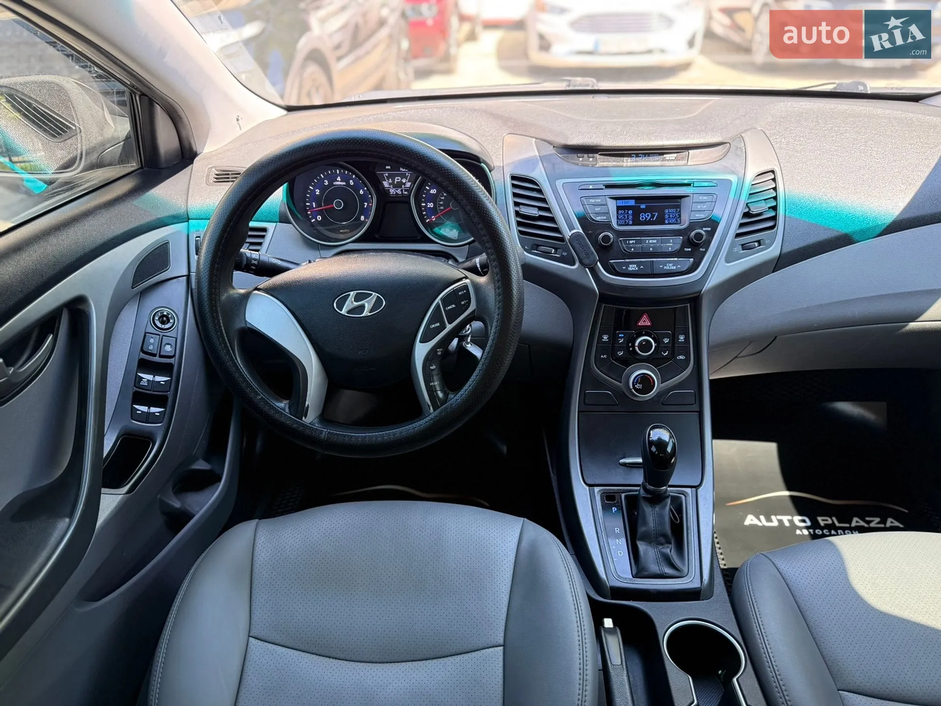 2015 Hyundai Elantra - мініатюра 40