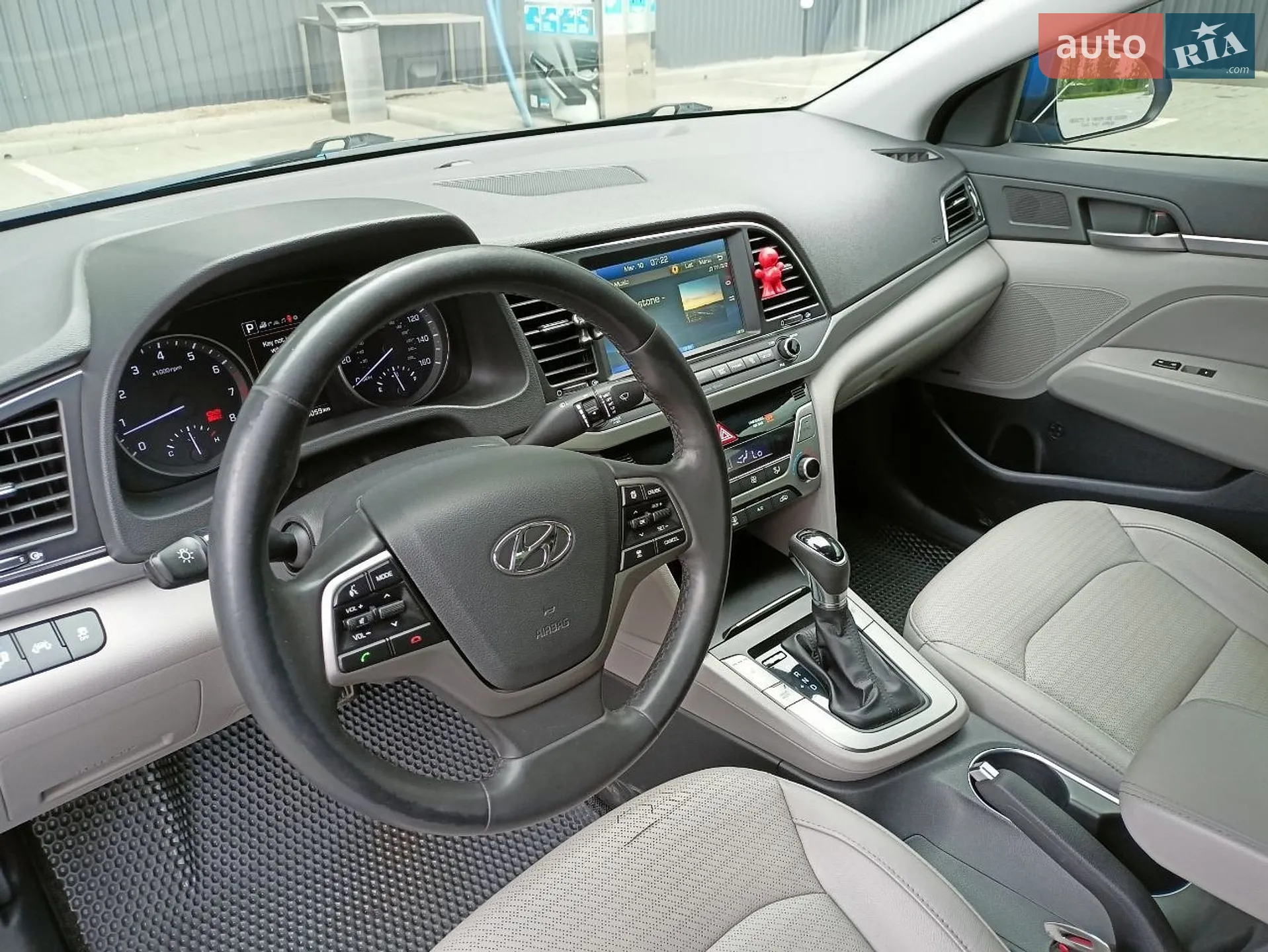 2016 Hyundai Elantra - мініатюра 9