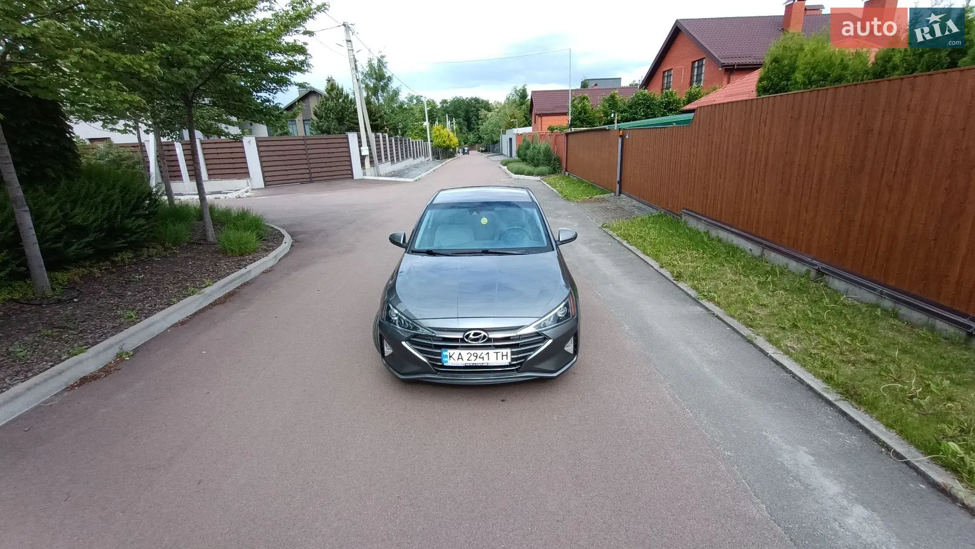 2019 Hyundai Elantra - мініатюра 14