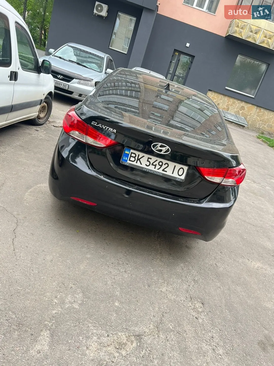 2011 Hyundai Elantra - мініатюра 3