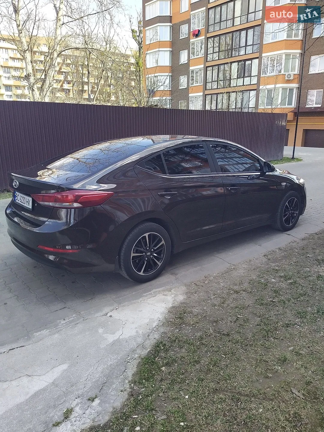 2018 Hyundai Elantra - мініатюра 11