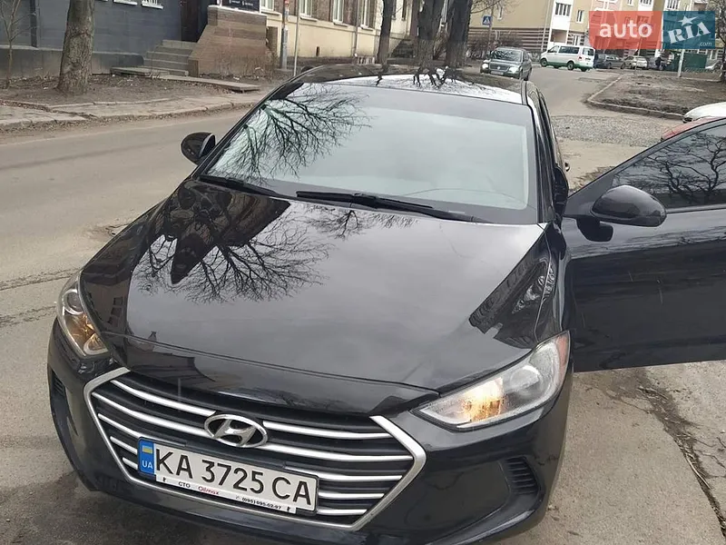 Hyundai Elantra 2017