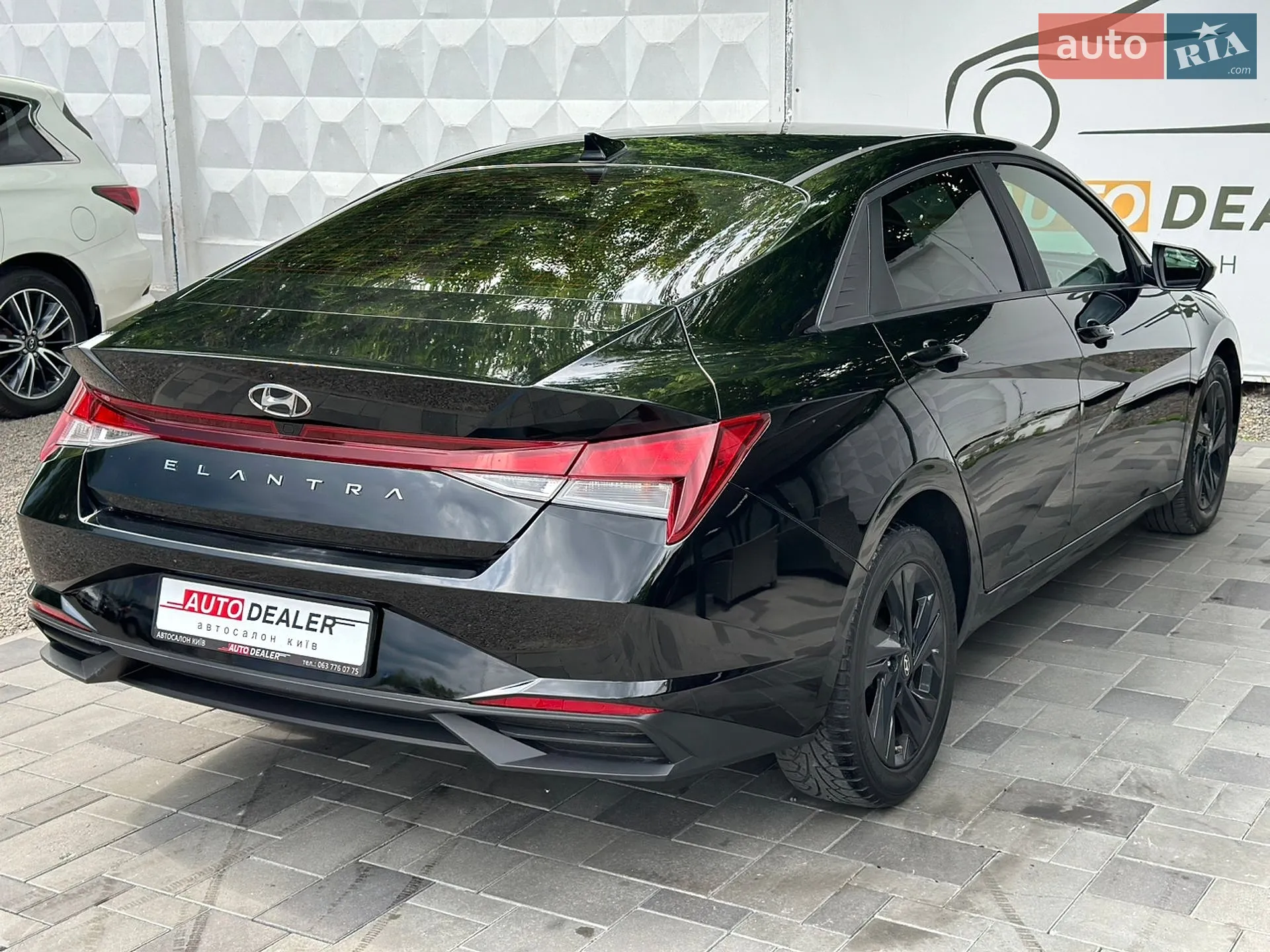 2021 Hyundai Elantra - мініатюра 5