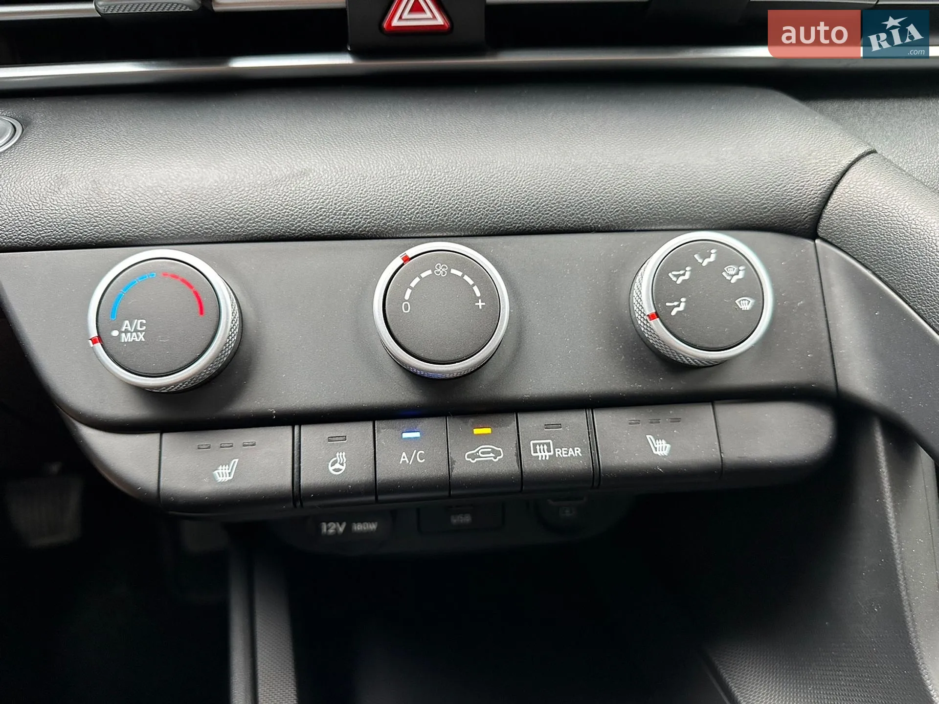 2021 Hyundai Elantra - мініатюра 25