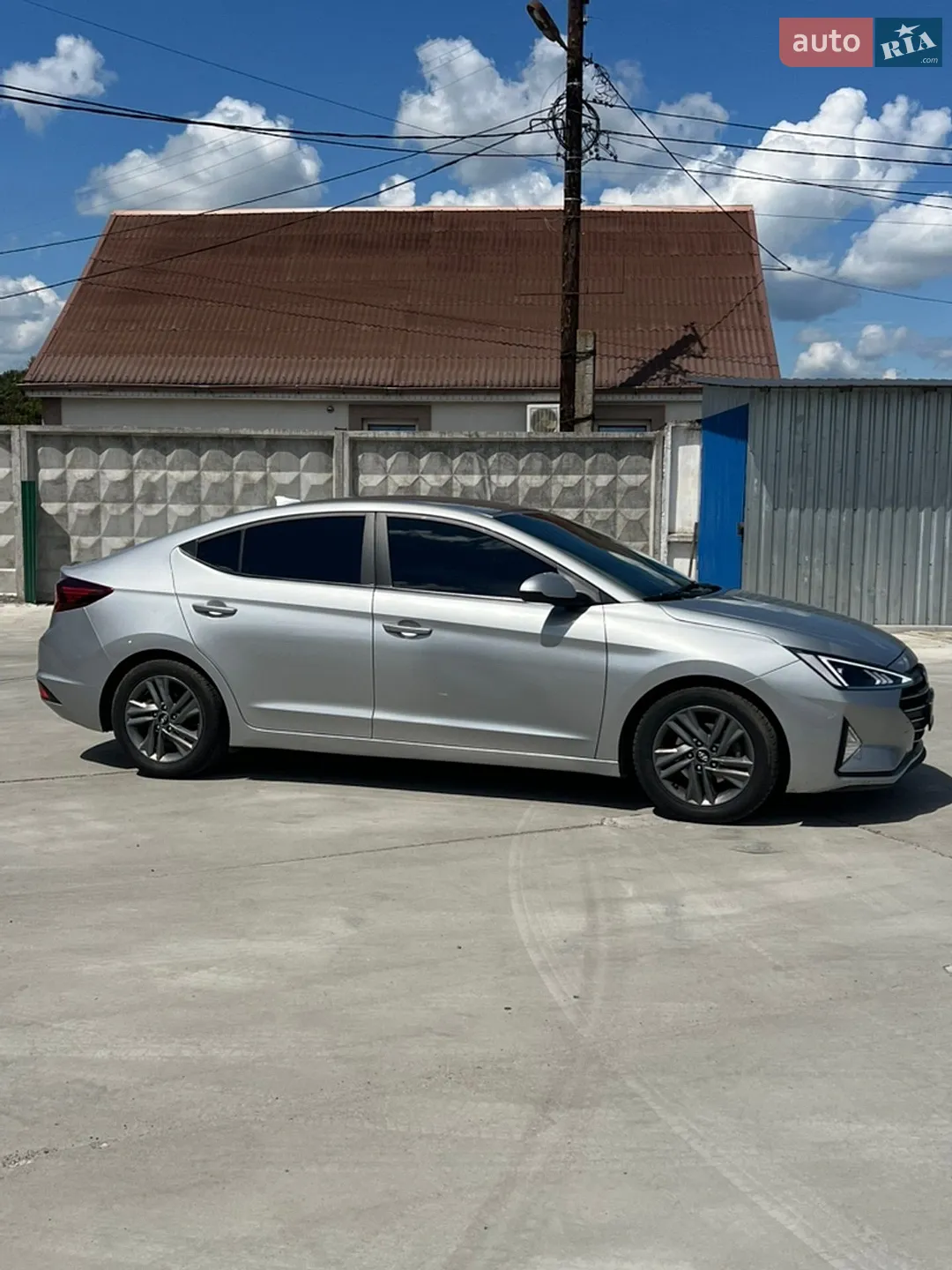 2020 Hyundai Elantra - мініатюра 12