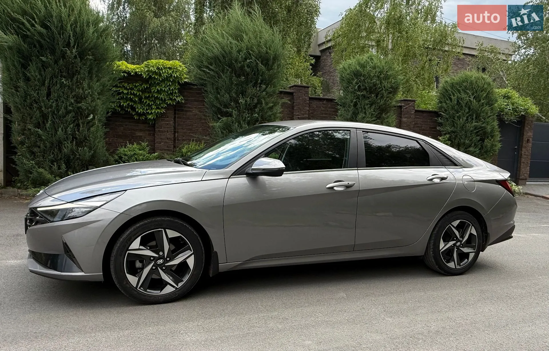 2021 Hyundai Elantra - мініатюра 4