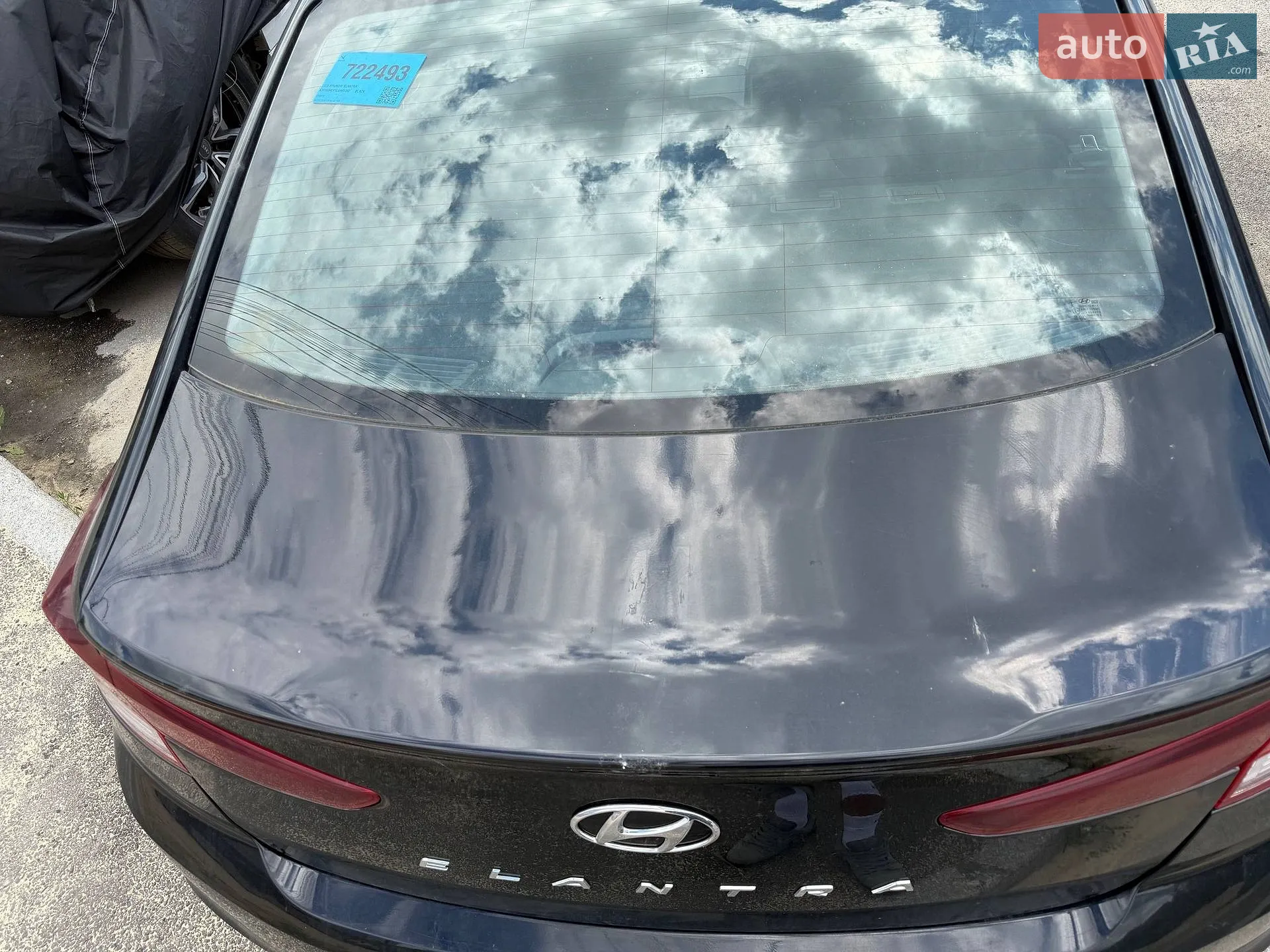 2019 Hyundai Elantra - мініатюра 11