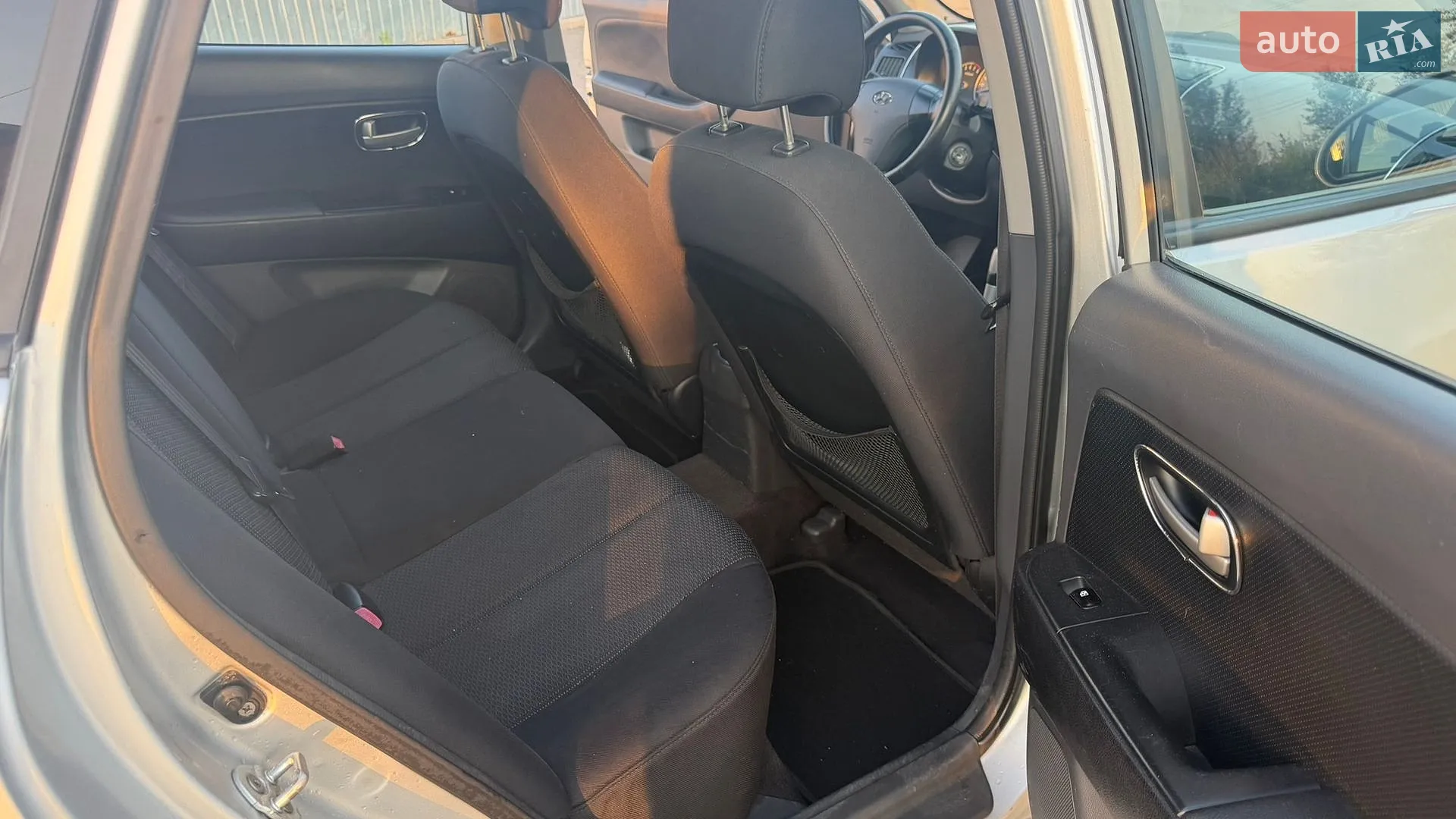 Hyundai Elantra 2007 VIN KMHDT41BP8U312875 фото оголошення 25 з 31