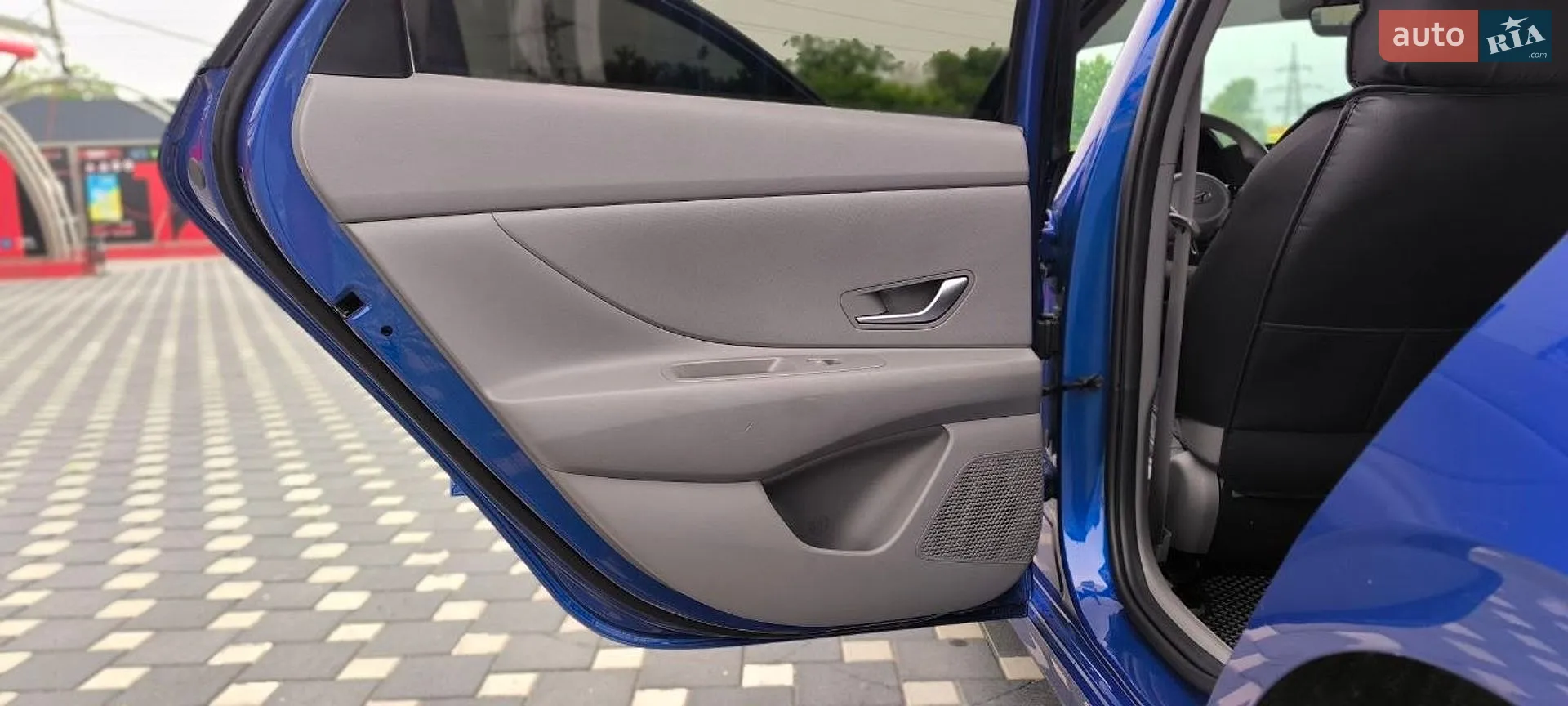 2020 Hyundai Elantra - мініатюра 32