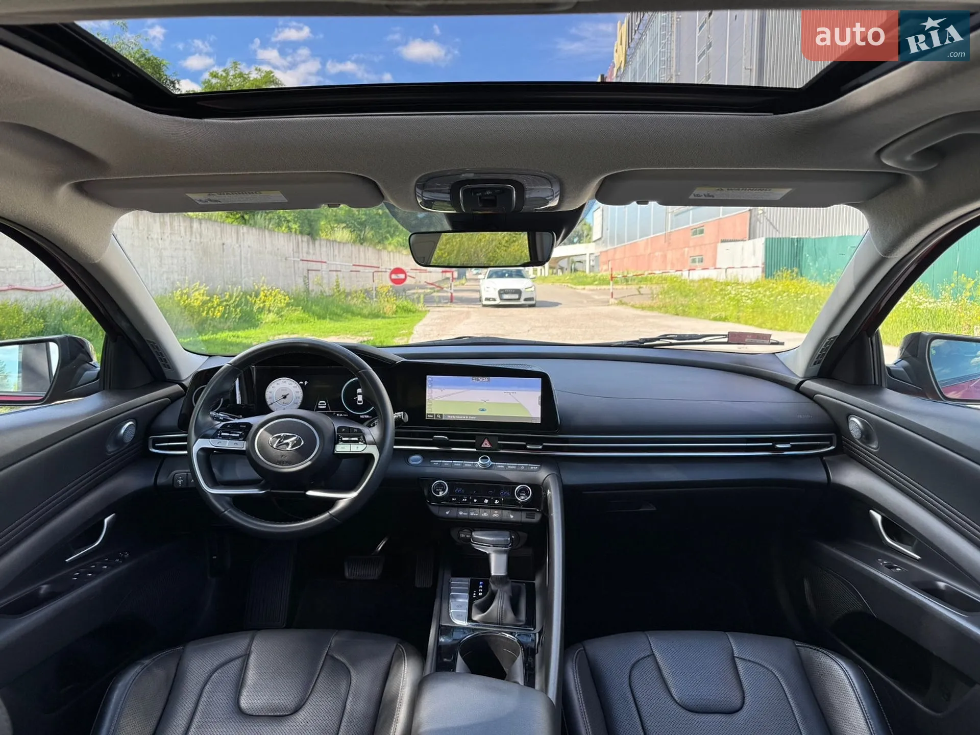 2022 Hyundai Elantra - мініатюра 2