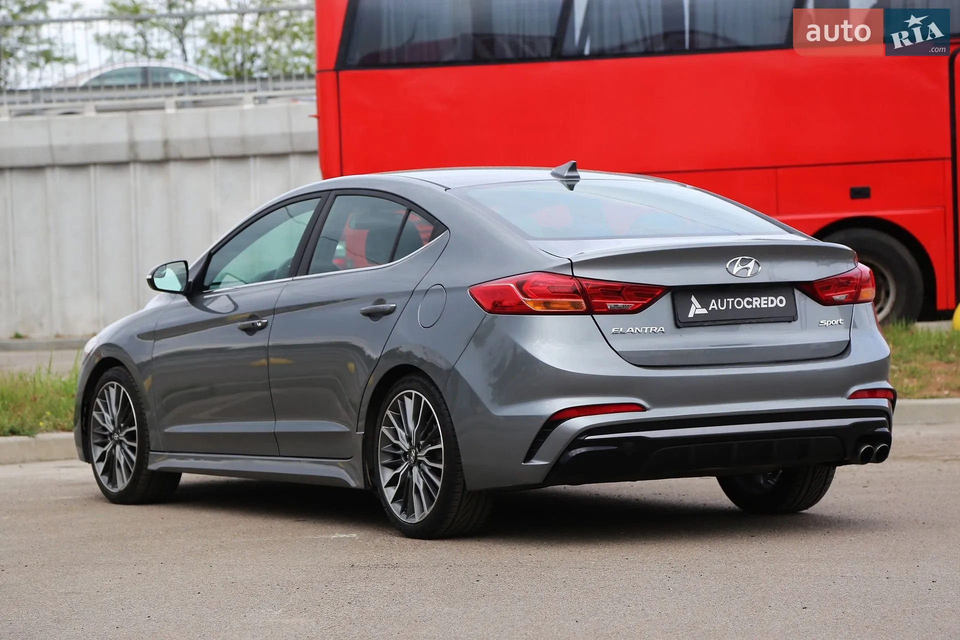 2016 Hyundai Elantra - мініатюра 5