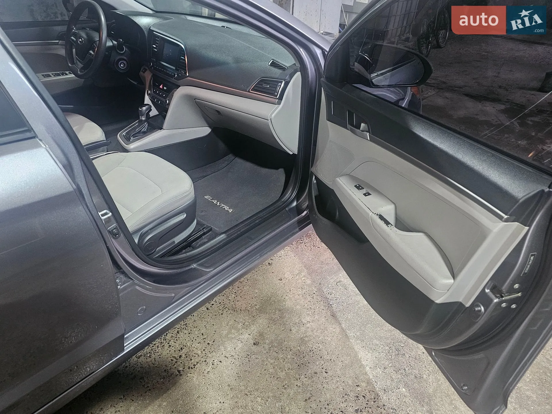 2018 Hyundai Elantra - мініатюра 7