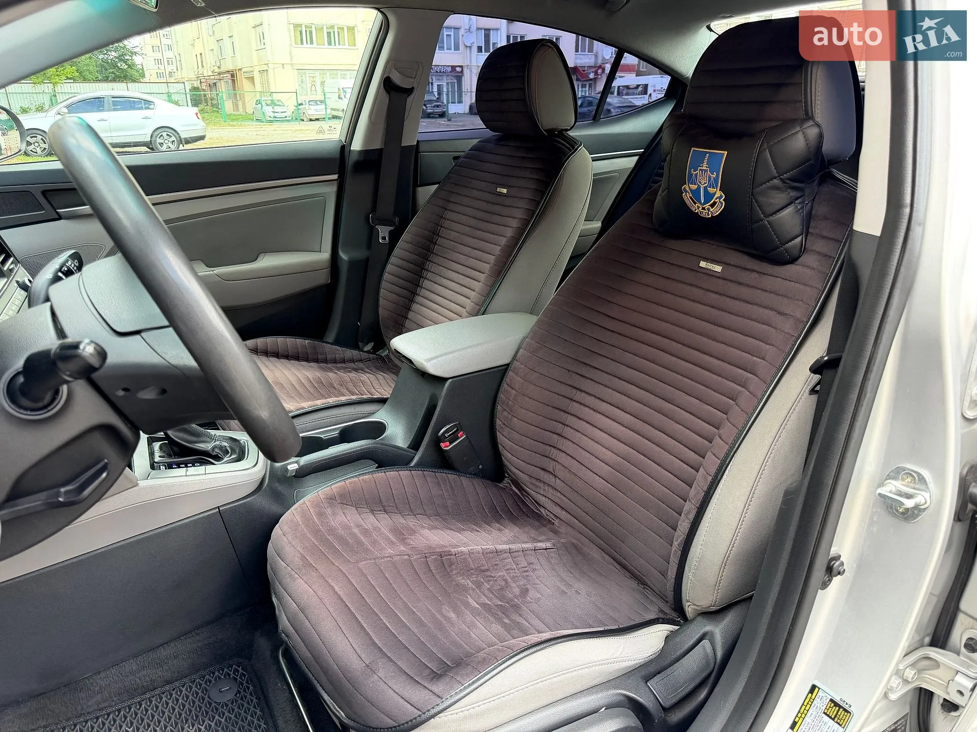 2017 Hyundai Elantra - мініатюра 7