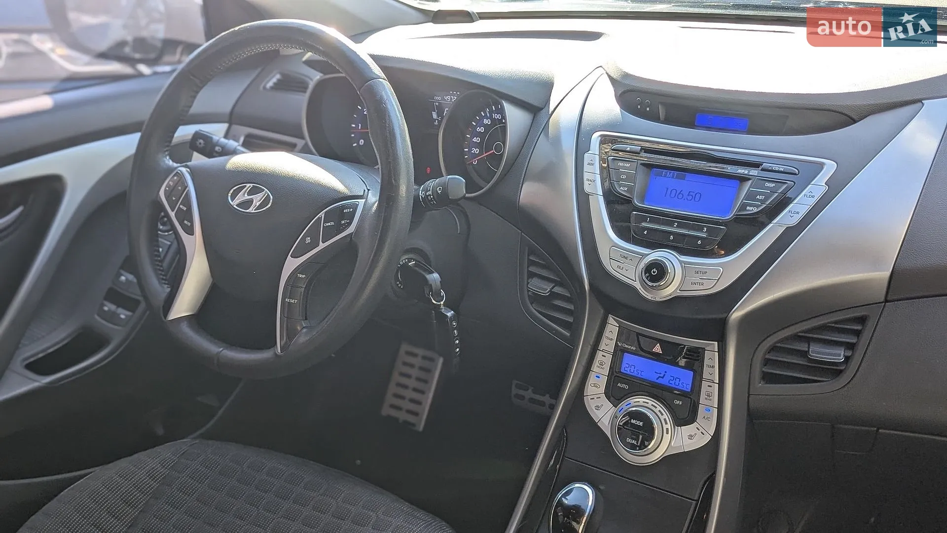 2011 Hyundai Elantra - мініатюра 31
