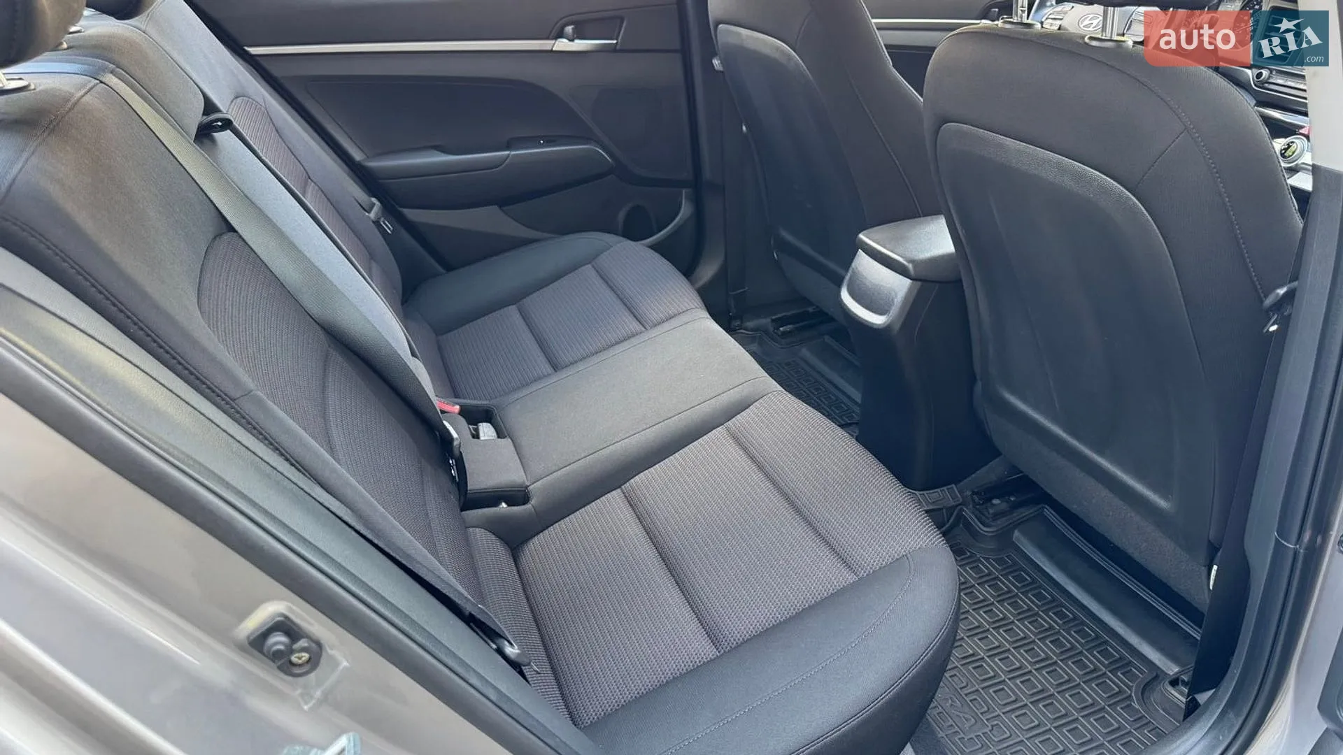 2020 Hyundai Elantra - мініатюра 7