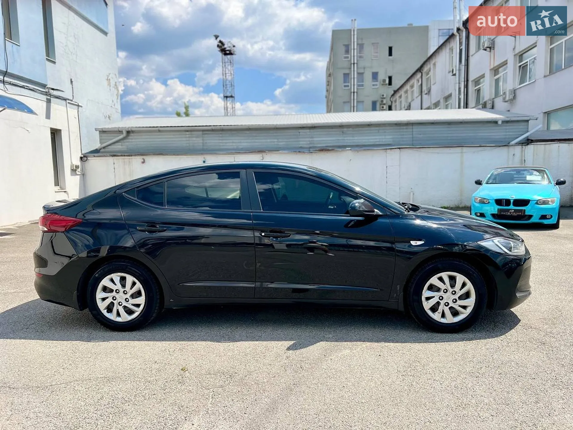 2017 Hyundai Elantra - мініатюра 6
