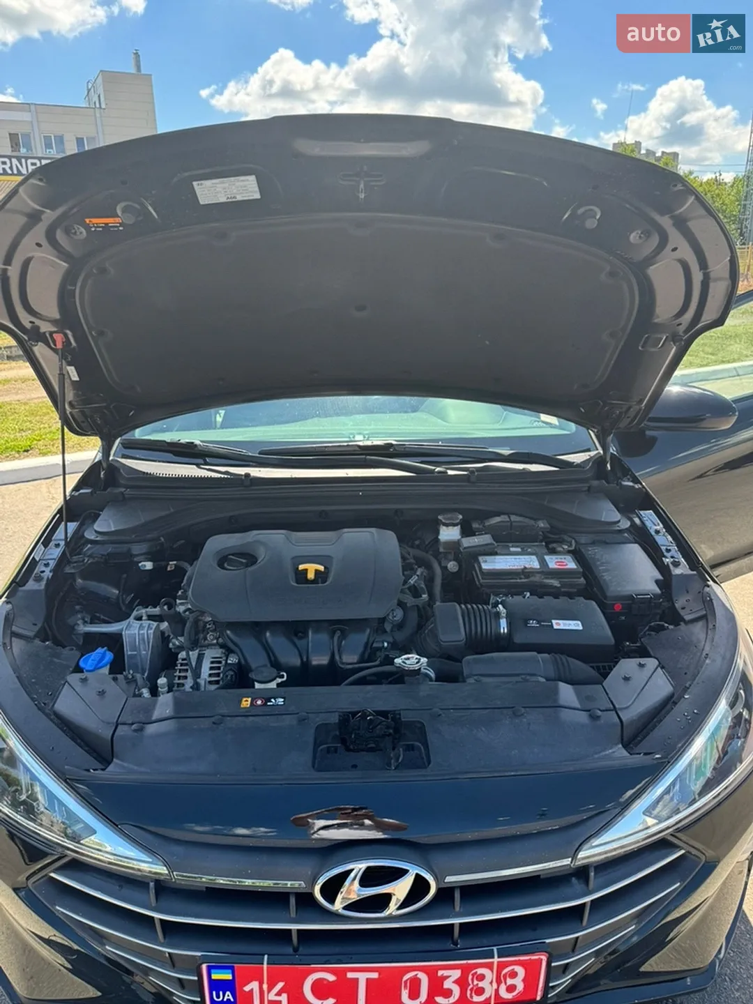 2019 Hyundai Elantra - мініатюра 32