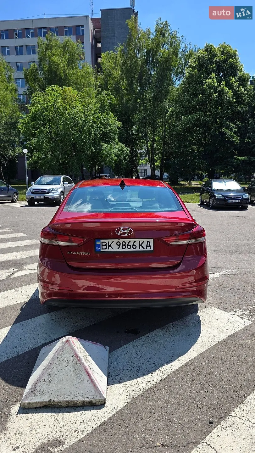 2016 Hyundai Elantra - мініатюра 2