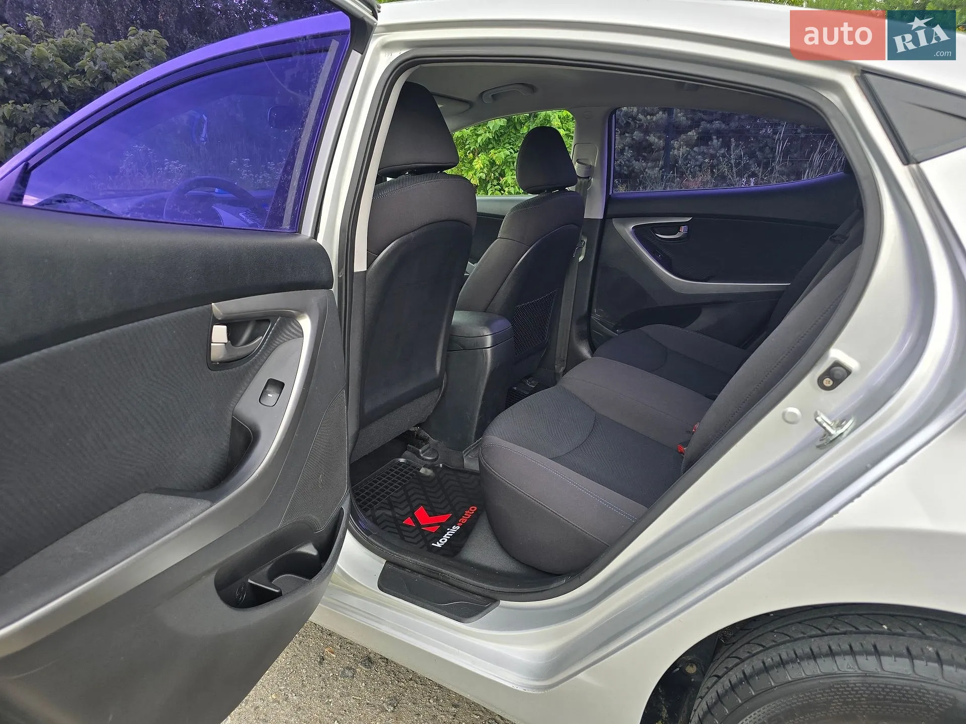 2011 Hyundai Elantra - мініатюра 39