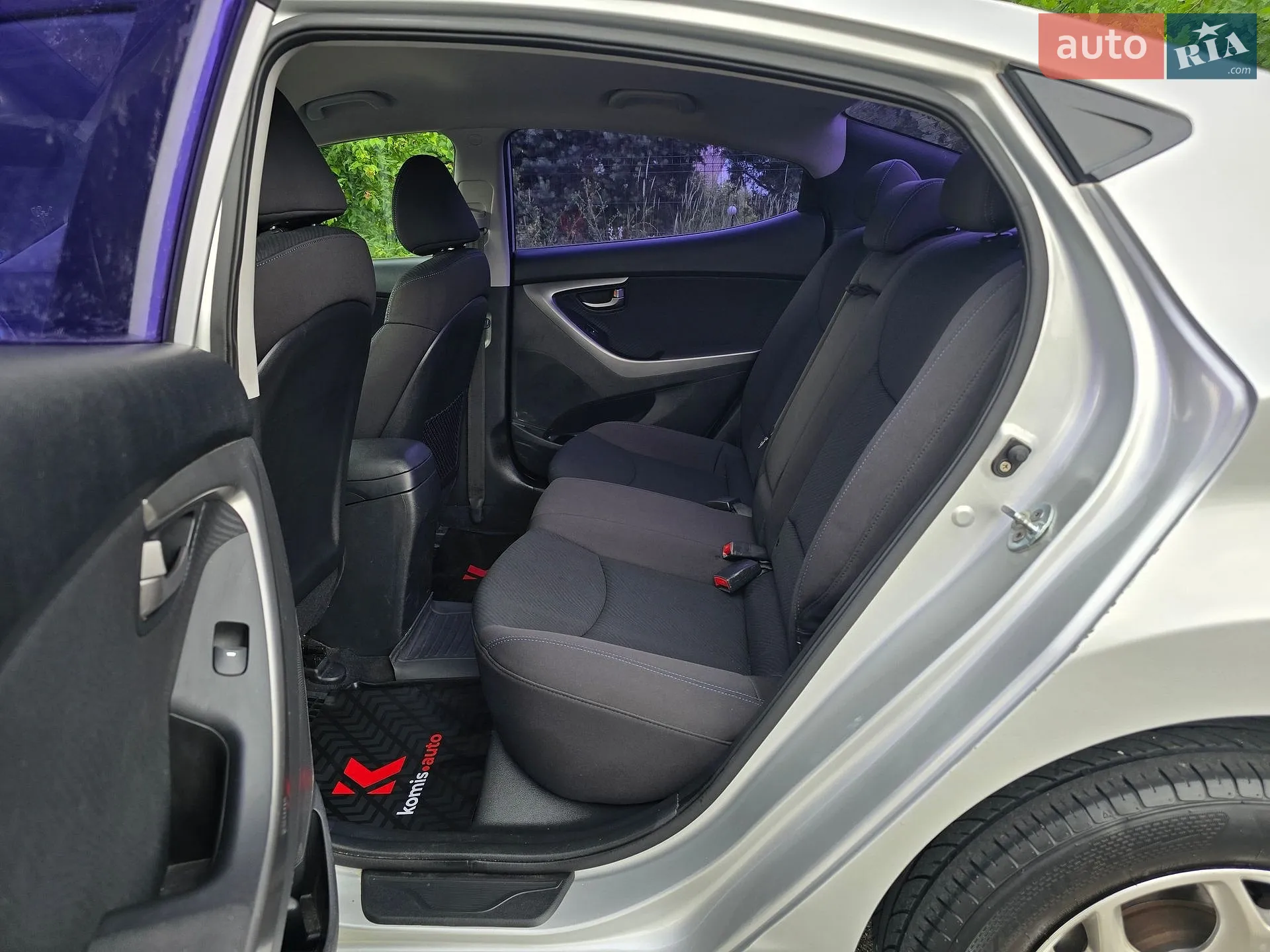 2011 Hyundai Elantra - мініатюра 42