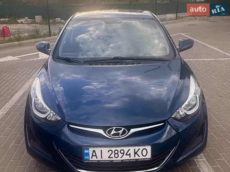 Hyundai Elantra