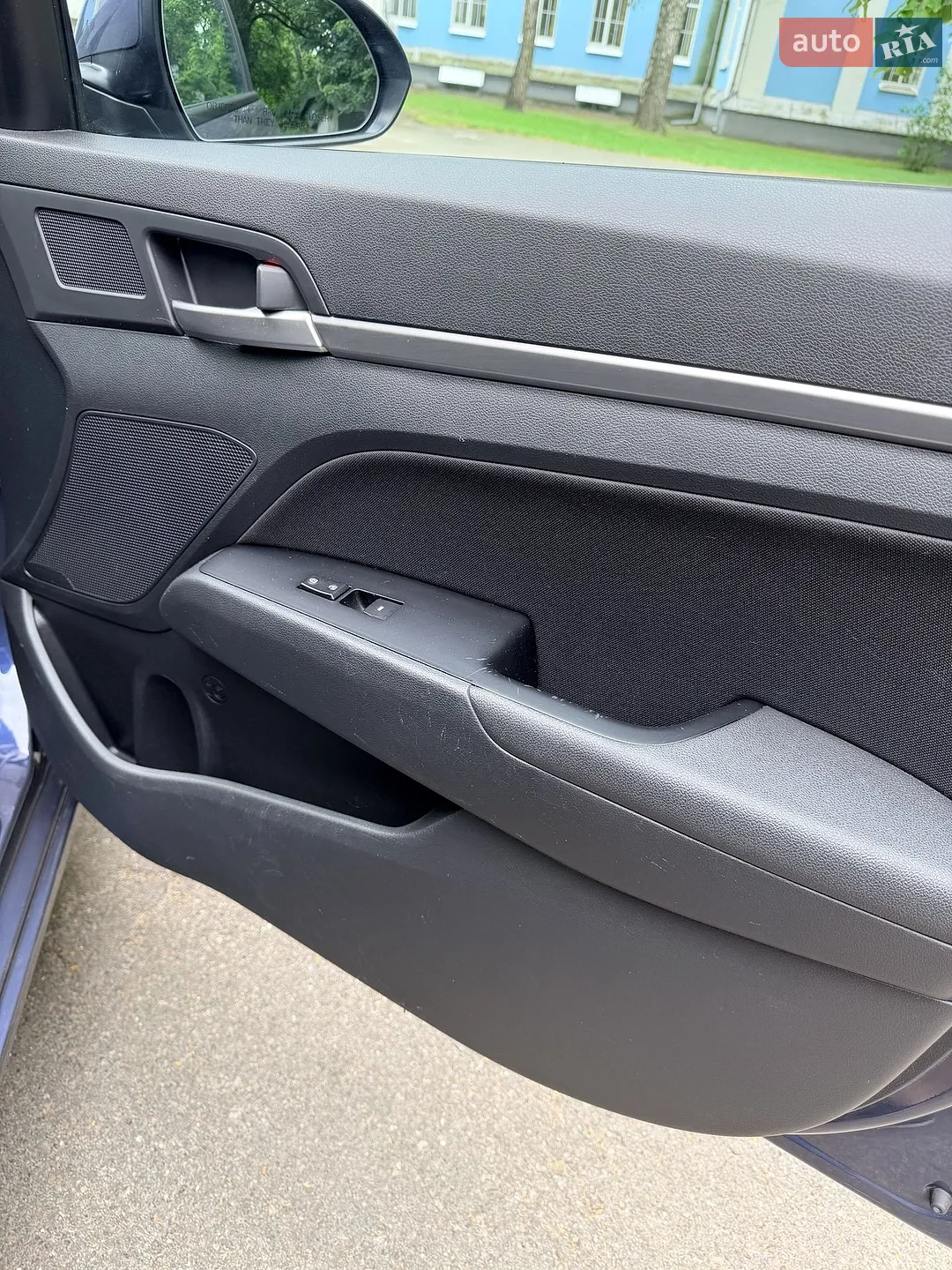 2018 Hyundai Elantra - мініатюра 31